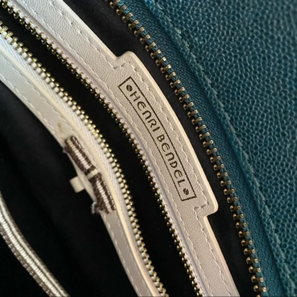 Henri Bendel • Rare Limited Edition Pebble Green A List Satchel - Picture 8 of 15